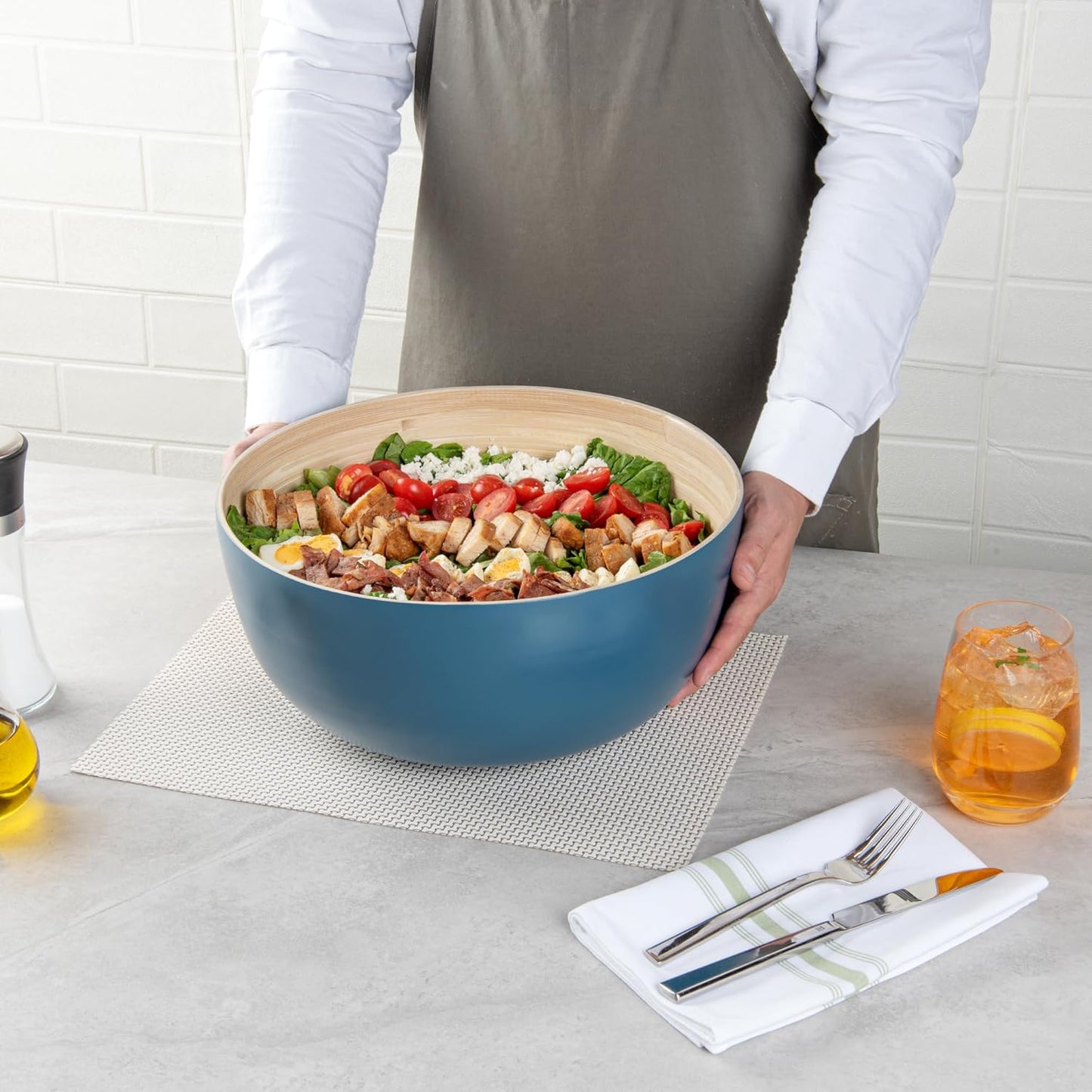 Restaurantware-Bambuddha 15 Ounce Small Salad Bowl, 1 Heavy-Duty Round Salad Bowl - Sustainable, Reusable, Black Bamboo Serving Dish, for Serving Salads, Fruits, and Appetizers