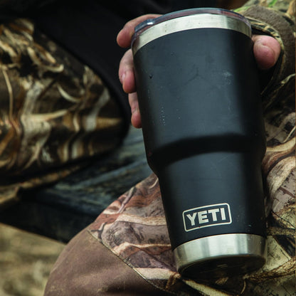YETI Rambler 30 oz Stainless Steel Vacuum Insulated Tumbler w/MagSlider Lid