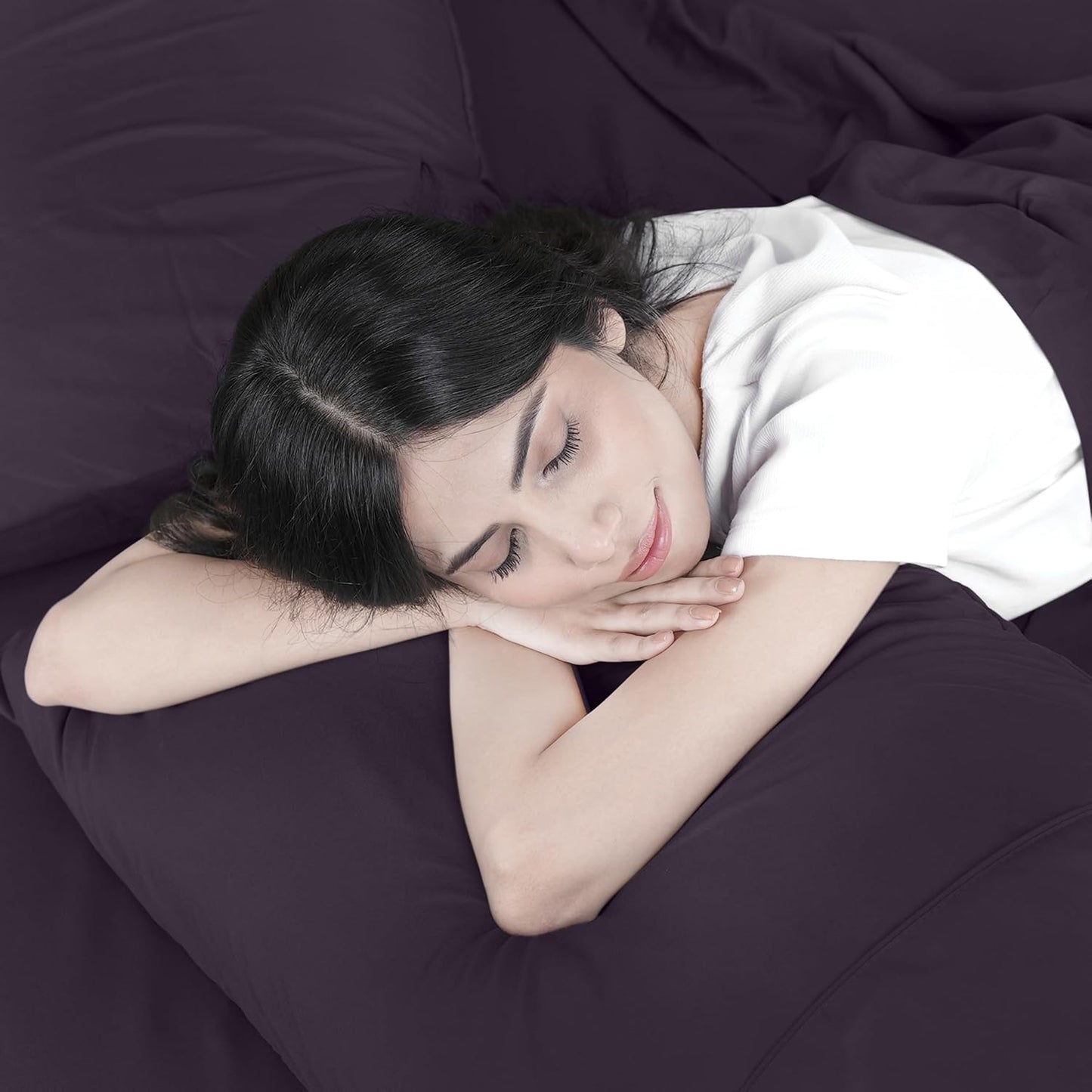 Utopia Bedding Queen Bed Sheet Set - 4 Piece Bedding - Soft Brushed Microfiber Fabric - Shrinkage & Fade Resistant - Easy Care (White)