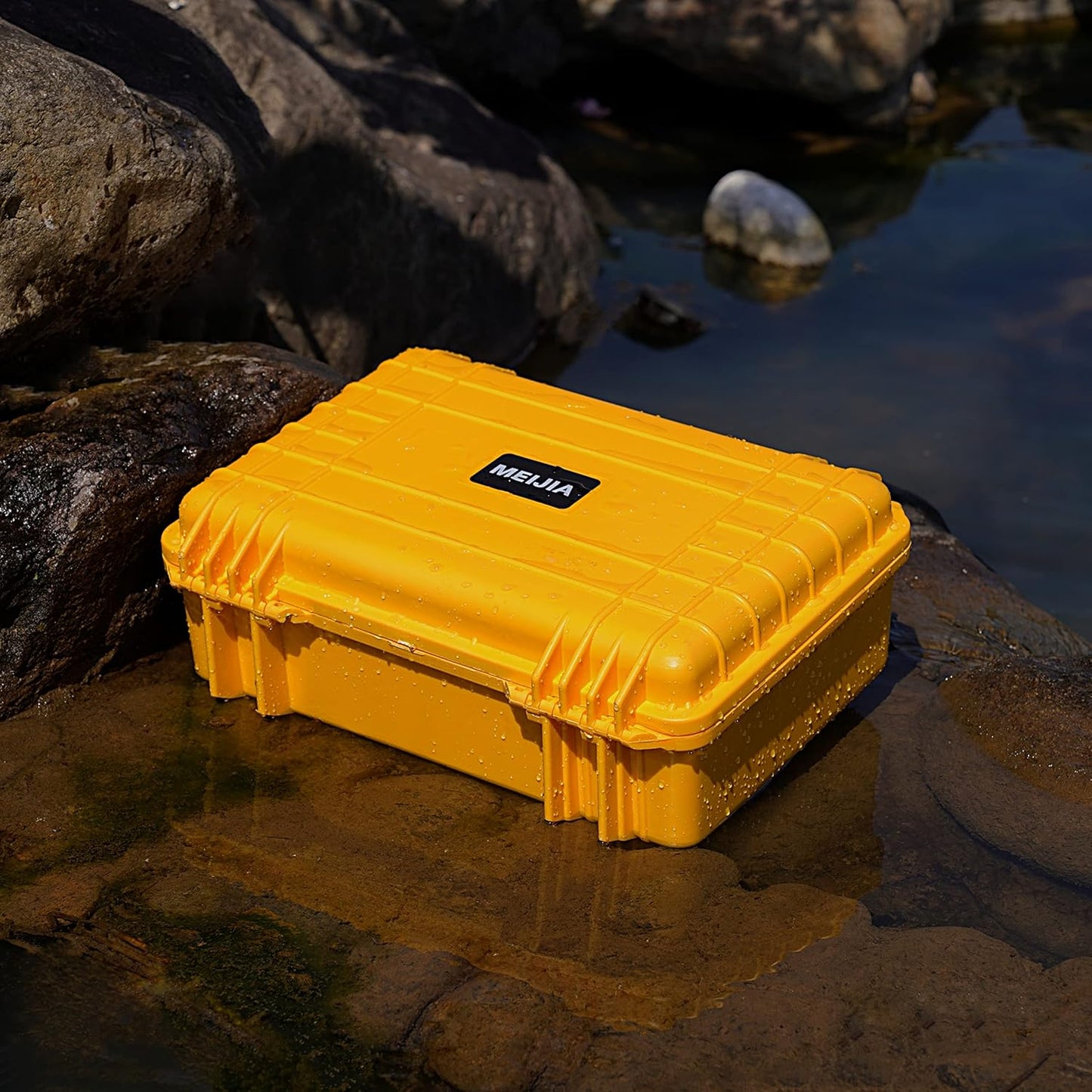 MEIJIA All Weather Portable Waterproof Hard Case,Camera Case with Customizable Fit Foam, Perfectly Protection of Camera, Drones,Pistols,Lens,Equipments,18.5 x14.06x6.93inches