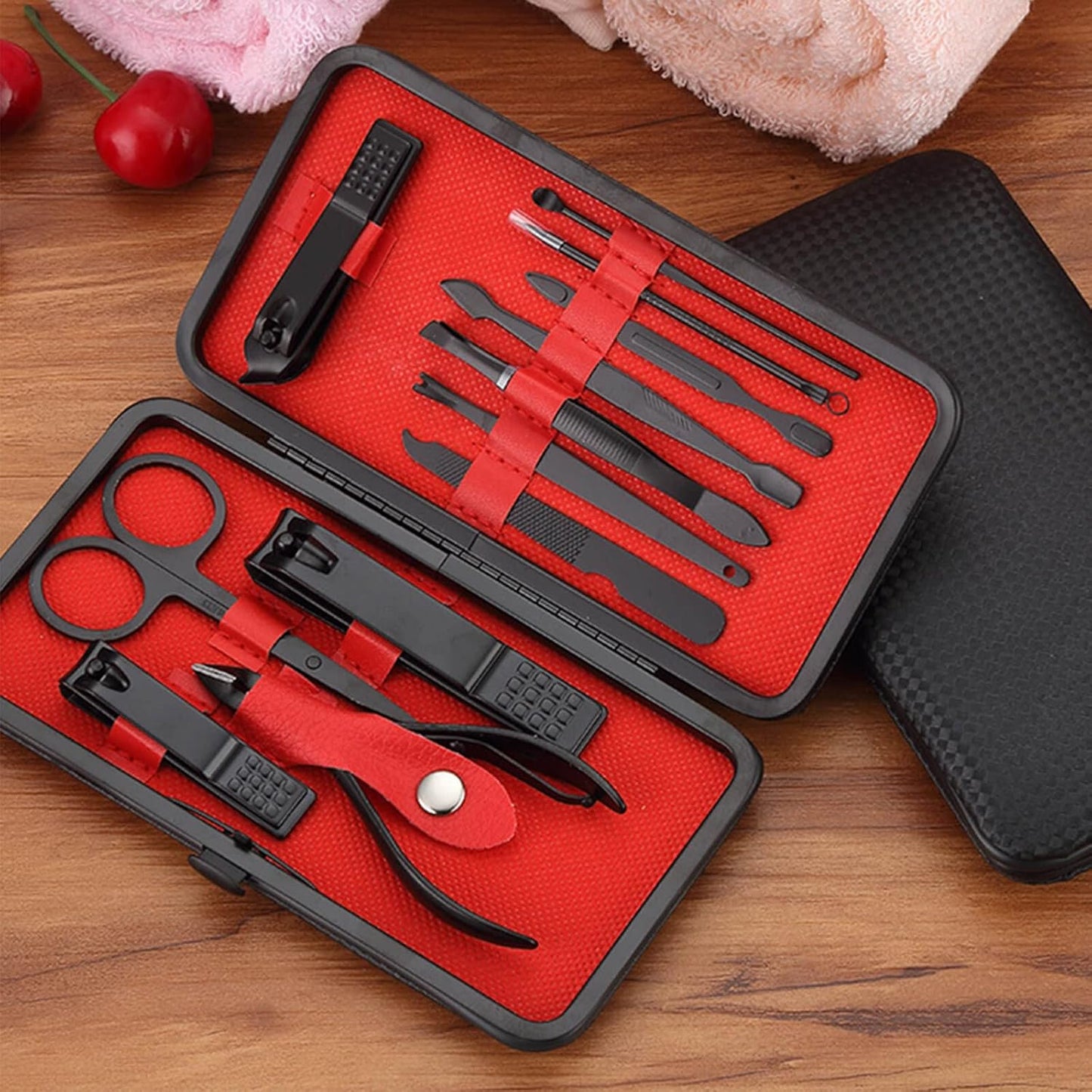 Manicure Set Nail Clippers Pedicure Kit -7PCS Stainless Steel Manicure Kit, Professional Grooming Kits, Nail Care Tools with Luxurious Travel Leather Case Gift Box (7, Black)