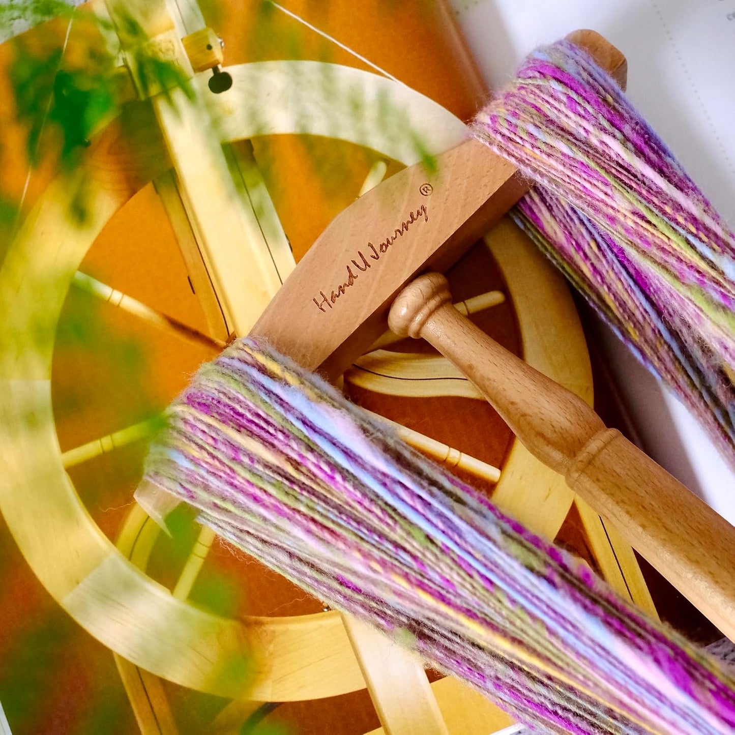Medium-Sized Beechwood Niddy Noddy, 48 Inches (120cm) Skein Yarn Winder, Handcrafted Yarn Swift for Skein Making & Wool Winding