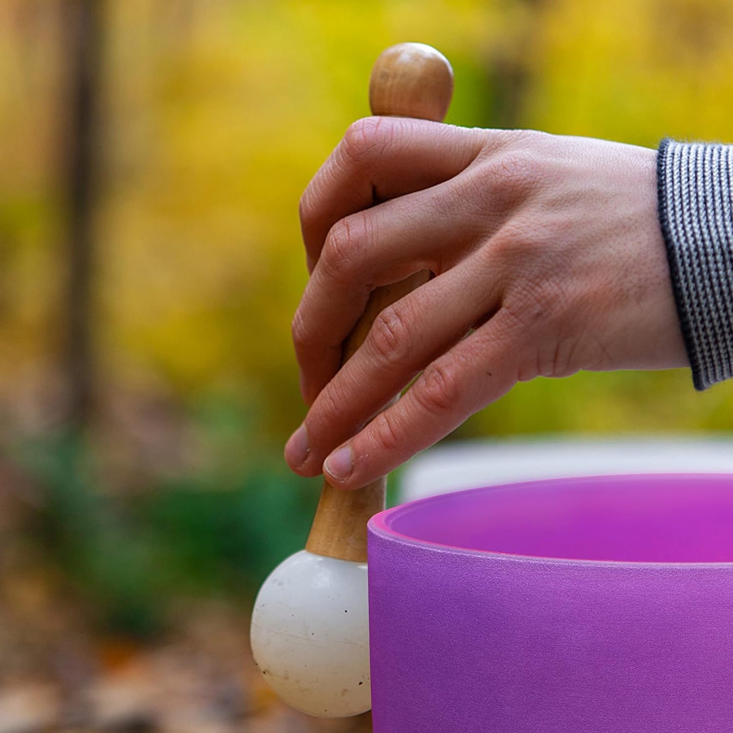 TOPFUND F Note Crystal Singing Bowl Heart Chakra 8 inch with Heavy Duty Carrying Case and Suede Striker