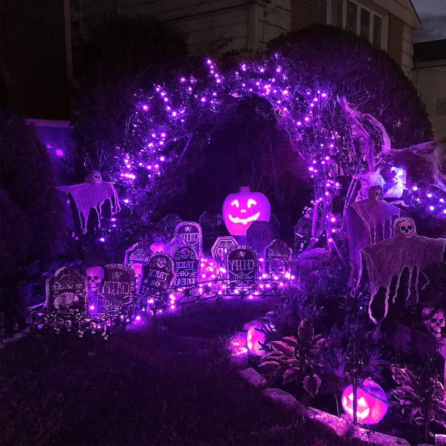 Solar Halloween Decoration Lights, JMEXSUSS 2 Pack 33FT 100 LED Orange and Purple Halloween String Lights, Halloween Lights with 8 Modes for Halloween Tree Yard Outdoor Spooky Party Garden Decorations