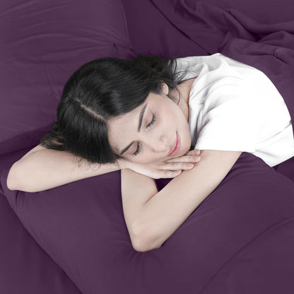 Utopia Bedding Queen Bed Sheet Set - 4 Piece Bedding - Soft Brushed Microfiber Fabric - Shrinkage & Fade Resistant - Easy Care (White)