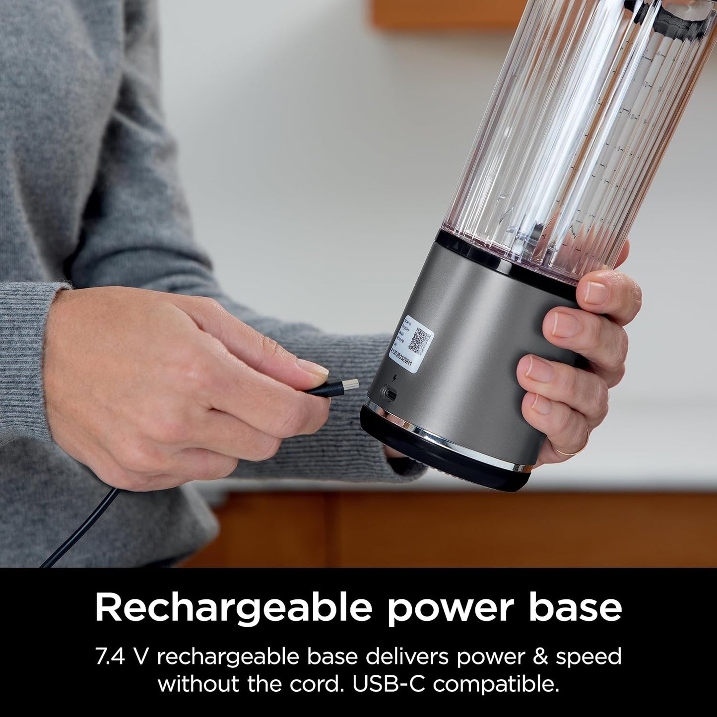 Ninja Blast Portable Blender, Cordless, 18oz. Vessel, Personal Blender for Shakes & Smoothies, BPA Free, Leakproof Lid, USB-C Rechargeable, Black, BC151BKC (Canadian Version)