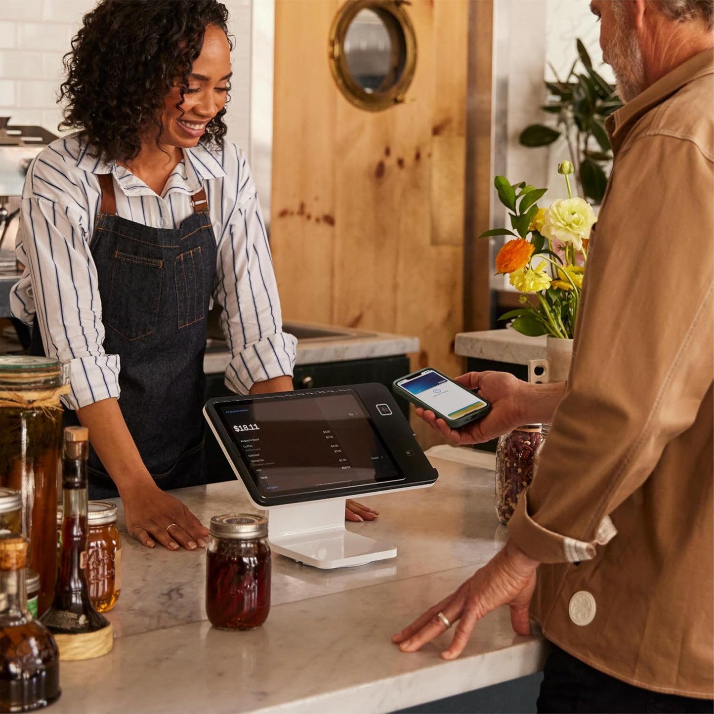 Square Stand (2nd Generation USB-C) – Turn Your iPad into a Powerful POS System