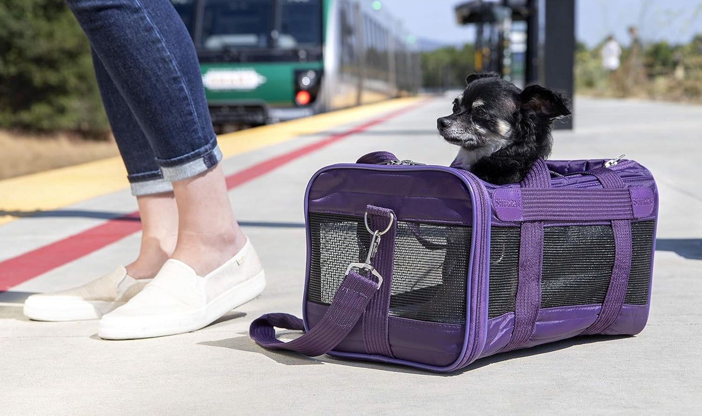 Sherpa Original Deluxe Travel Bag Pet Carrier, Airline Approved & Guaranteed-On-Board - Mesh Panels & Spring Frame, Locking Safety Zippers, Machine Washable Liner - Charcoal Gray, Medium