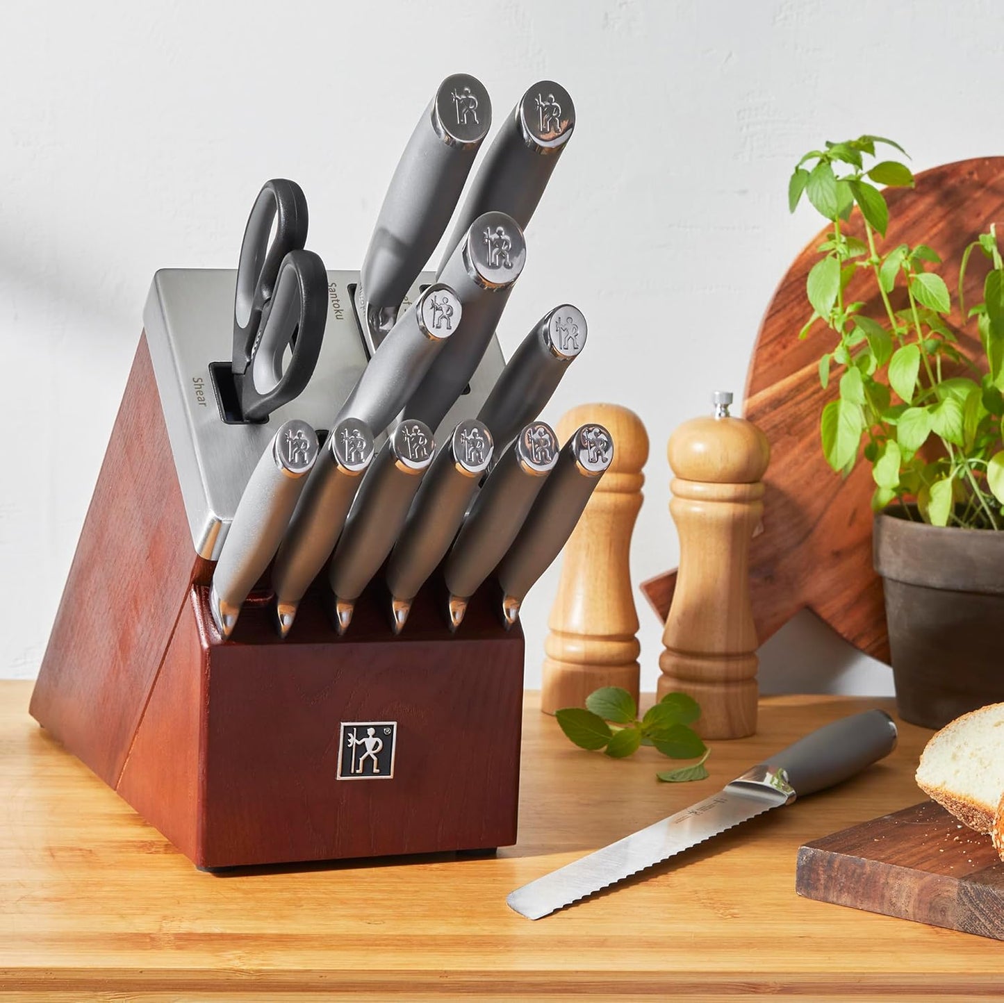 HENCKELS Modernist 14-Piece Self Sharpening Kitchen Knife Block Set