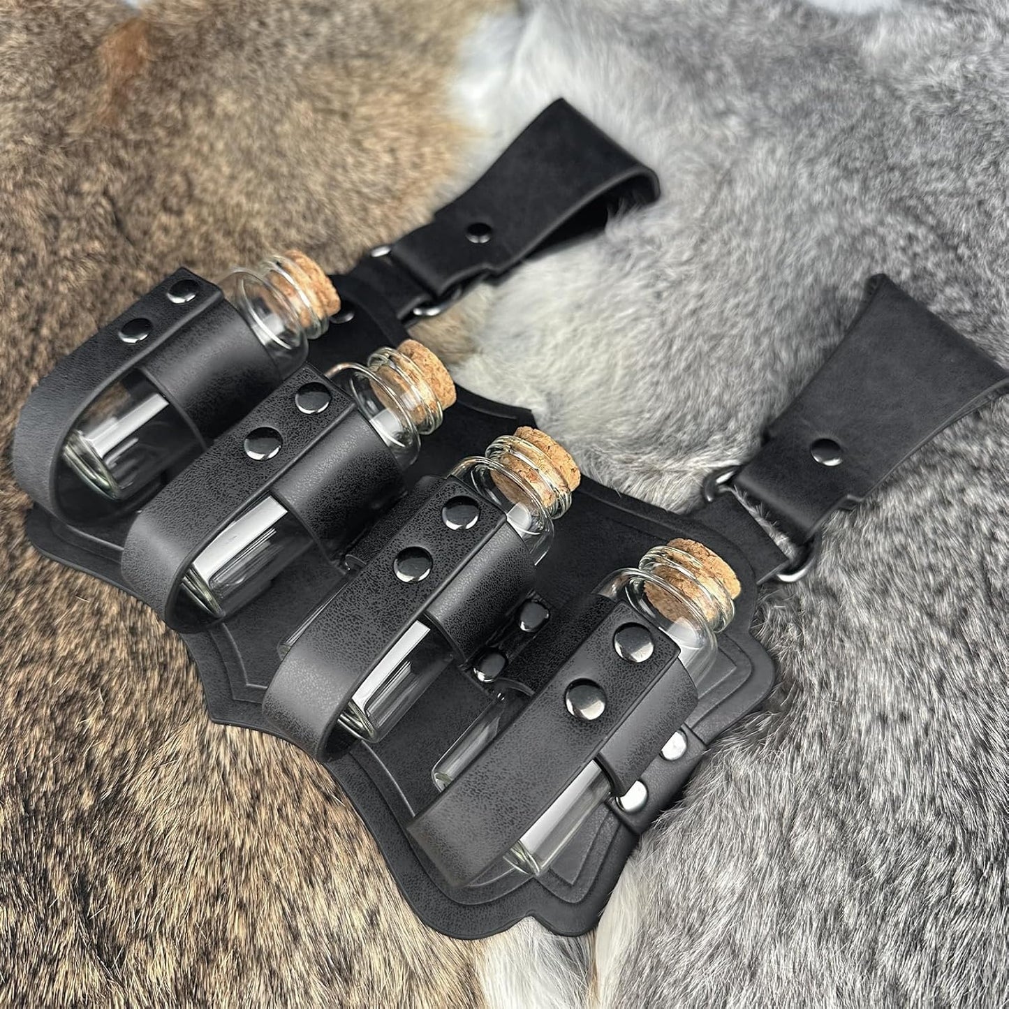 HiiFeuer Medieval Embossed Alchemy Faux Leather Buckle Belt with 4 Cork Vials, Fantasy Wizard Potion Bottles Belt