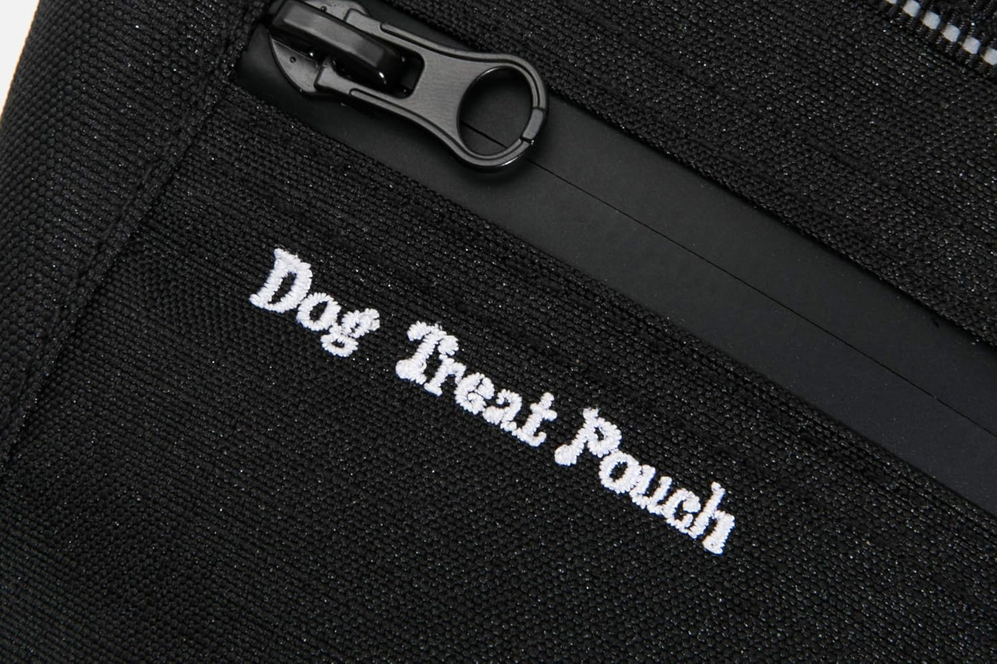 eBasics Dog Treat Pouch for Training Doggie Puppy Snack Reward Pouch Bait Bag Pet Treat Carrier Holder with Clip Waist Belt Magnetic Opening