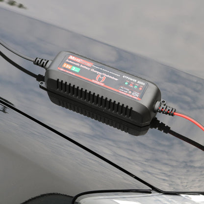 MOTOPOWER MP00205A 12V 800mA Fully Automatic Battery Charger/Maintainer