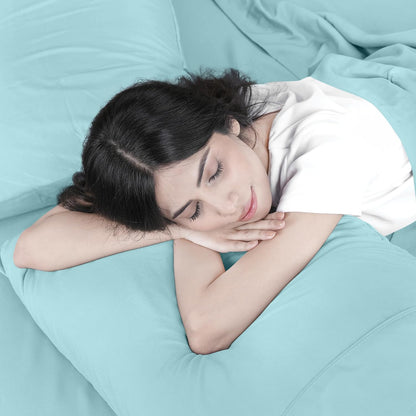 Utopia Bedding Queen Bed Sheet Set - 4 Piece Bedding - Soft Brushed Microfiber Fabric - Shrinkage & Fade Resistant - Easy Care (White)