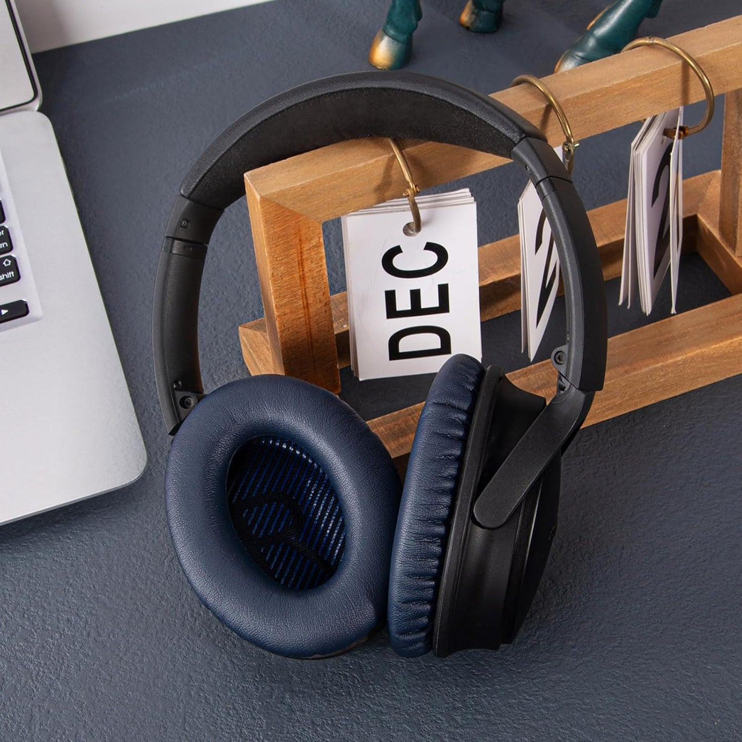 Replacement Ear Pads Earpads for Bose QuietComfort QC 2 15 25 35 Ear Cushion for QC2 QC15 QC25 QC35 SoundLink SoundTrue Around-Ear II AE2 (Black)