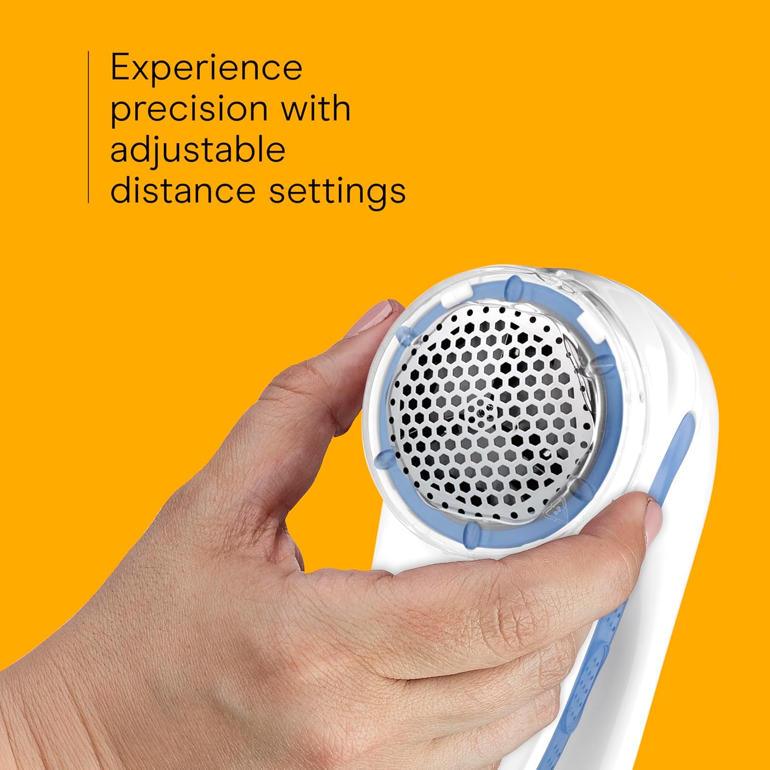 Conair Fabric Shaver - Battery Operated Lint & Fuzz Remover, Pilling Defuzzer for Clothes, Sweaters, Sofas, Travel Friendly, Compact White - PuriLite