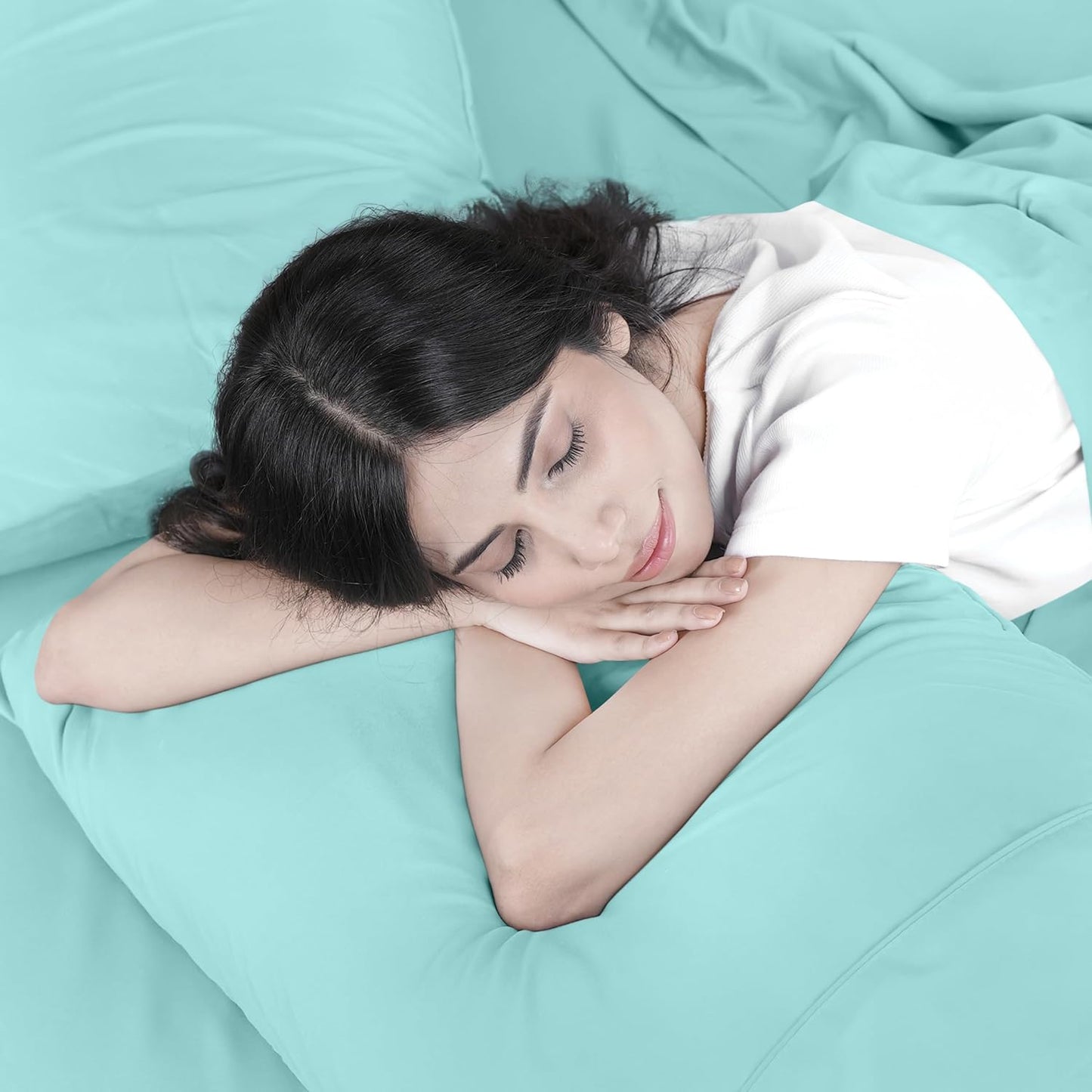 Utopia Bedding Queen Bed Sheet Set - 4 Piece Bedding - Soft Brushed Microfiber Fabric - Shrinkage & Fade Resistant - Easy Care (White)