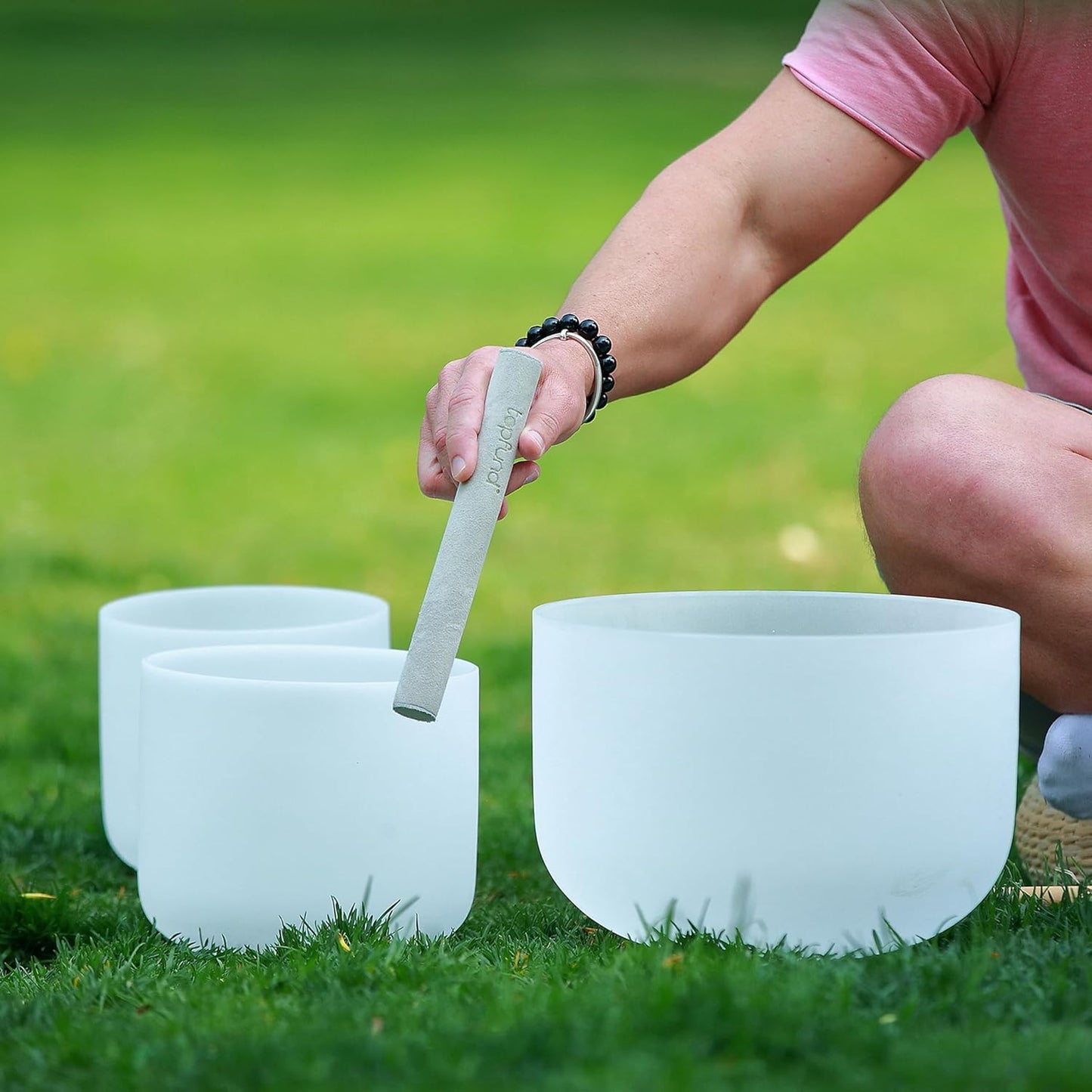 TOPFUND F Note Crystal Singing Bowl Heart Chakra 8 inch with Heavy Duty Carrying Case and Suede Striker