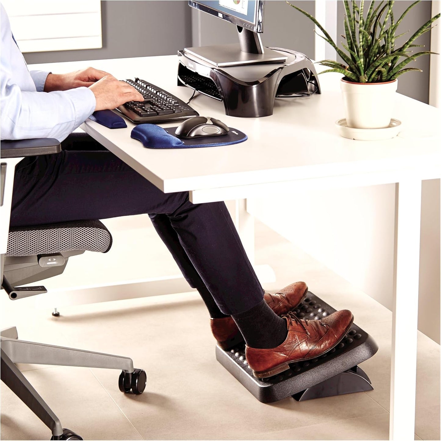 Purilite Select Ergonomic Footrest