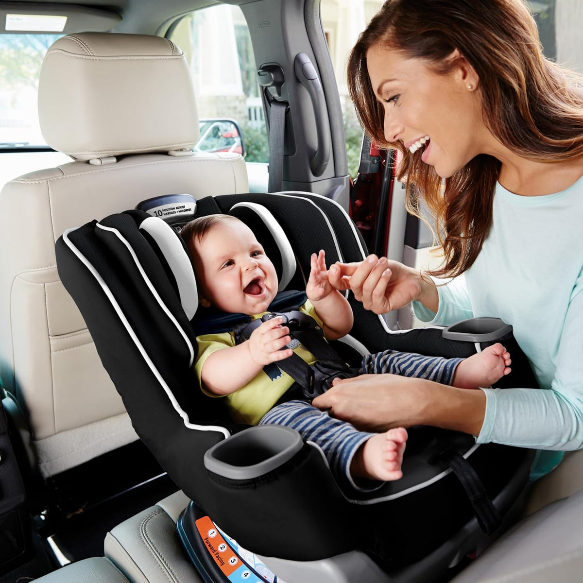 Graco Extend2Fit Convertible Car Seat, 2-in-1 Forward & Rear-Facing Baby Car Seat, 1.8-30 kg (4-65 lb), Titus