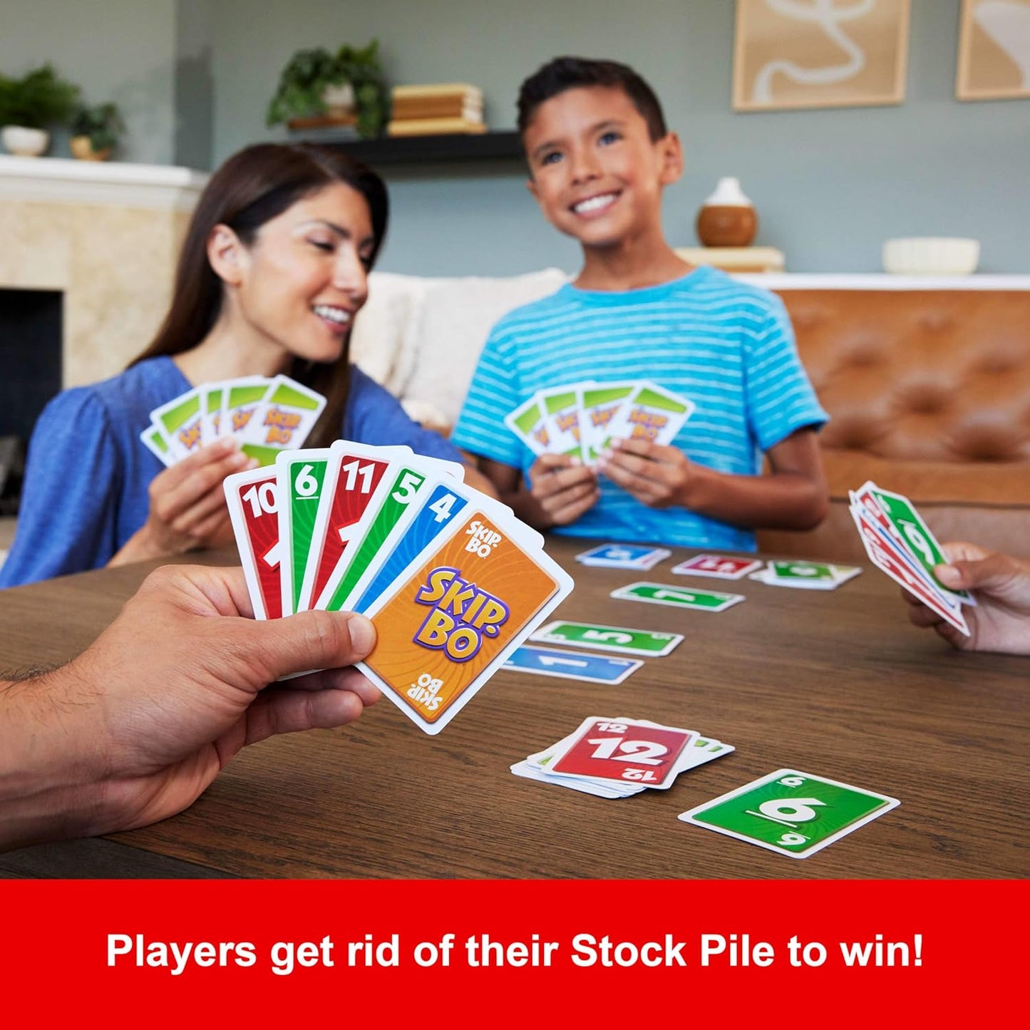 Mattel Games Skip-Bo Card Game for Kid, Adult & Family Nights, Color Blind Accessible Deck for 2 to 6 Players Ages 7+