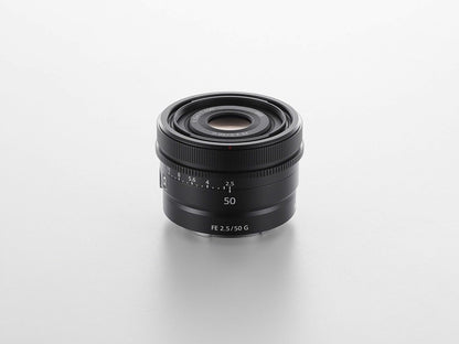 Sony FE 40mm F2.5 G Full-Frame Ultra-Compact G Lens