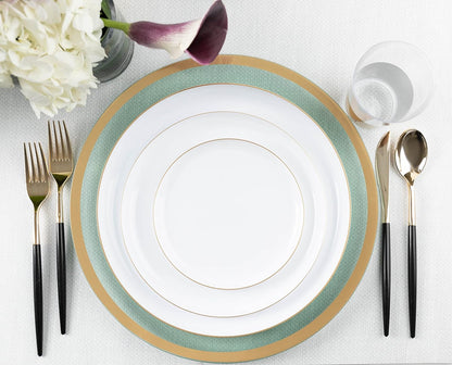 PLASTICPRO [30 Pack 10.7'' Christmass Green Plastic Party Plates Edge Collection Premium heavyweight Elegant Disposable Tableware Dishes