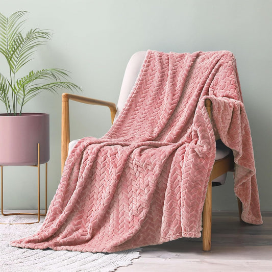 Exclusivo Mezcla Pink Fleece Throw Blanket for Couch and Bed, 50x70 Inches Soft Cozy Jacquard Flannel Blankets, Lightweight Fuzzy Plush Warm Throws for All Seasons - PuriLite