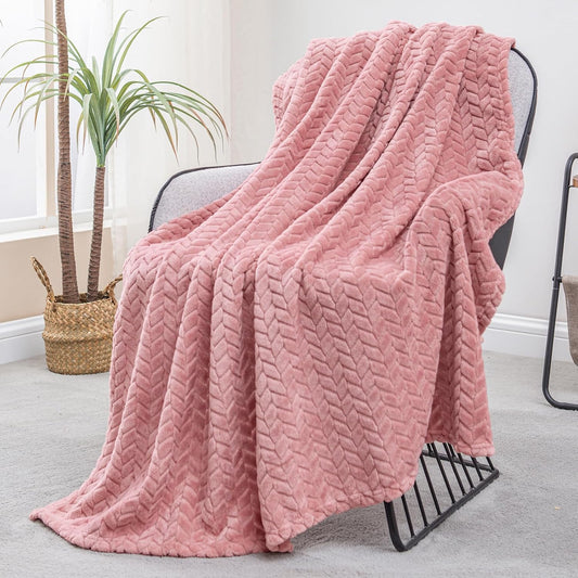Exclusivo Mezcla Pink Fleece Throw Blanket for Couch and Bed, 50x70 Inches Soft Cozy Jacquard Flannel Blankets, Lightweight Fuzzy Plush Warm Throws for All Seasons