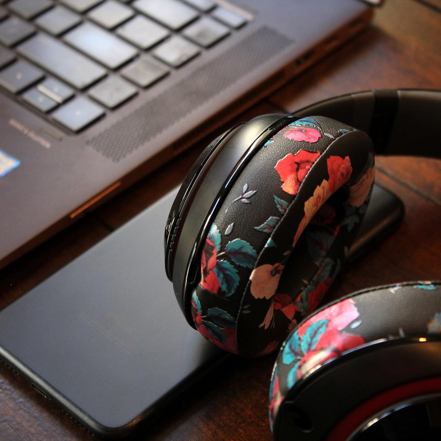 WC Wicked Cushions Replacement Ear Pads for Beats Studio 2 & 3 (B0501, B0500) Wired & Wireless | Does NOT Fit Beats Solo | Softer PU Leather, Enhanced Foam & Stronger Adhesive | Black Floral