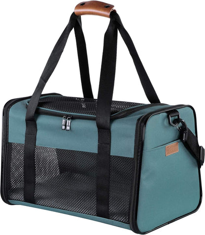 Akinerri Airline Approved Pet Carriers,Soft Sided Collapsible Pet Travel Carrier for Medium Puppy and Cats (Medium, Blue)