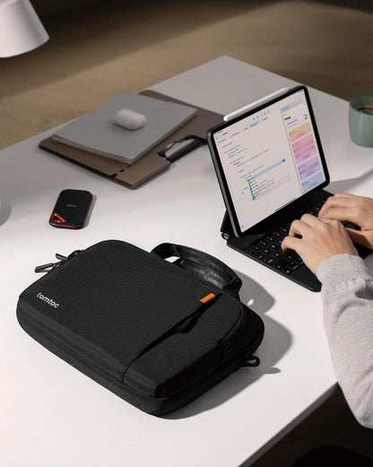 tomtoc 360 Protective Laptop Carrying Case for 16-inch MacBook Pro M4/M3/M2/M1 Pro/Max A3403 A3186 A2991 A2780, Water-resistant Laptop Shoulder Bag fits 15-inch MacBook Air M4 2025, M3/A3114, M2/A2941