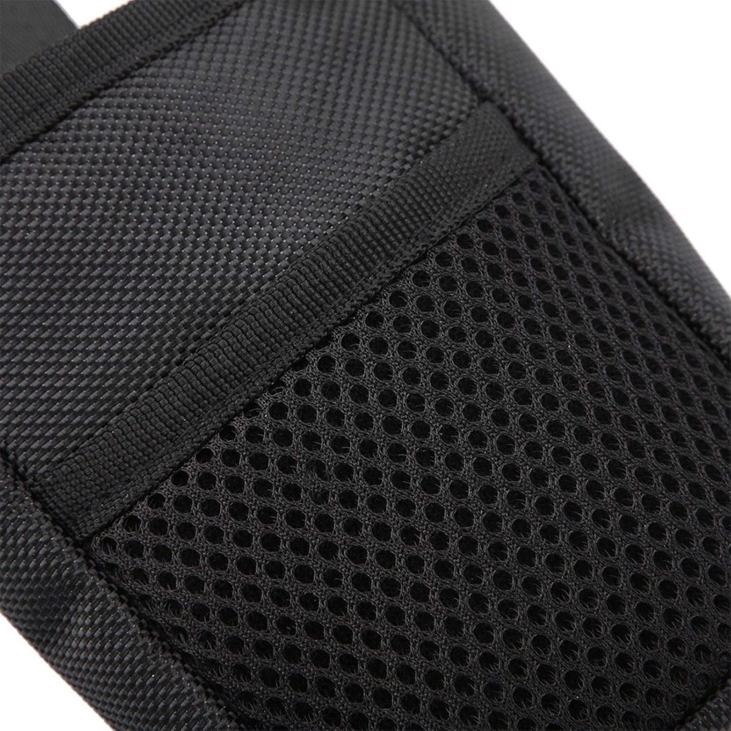 Dog Treats Training Pouch, Pet Training Waist Bag Mini Snack Carrier with Clip for Dogs Birds Positive Reinforcement Training Agility Outdoor Activities Black