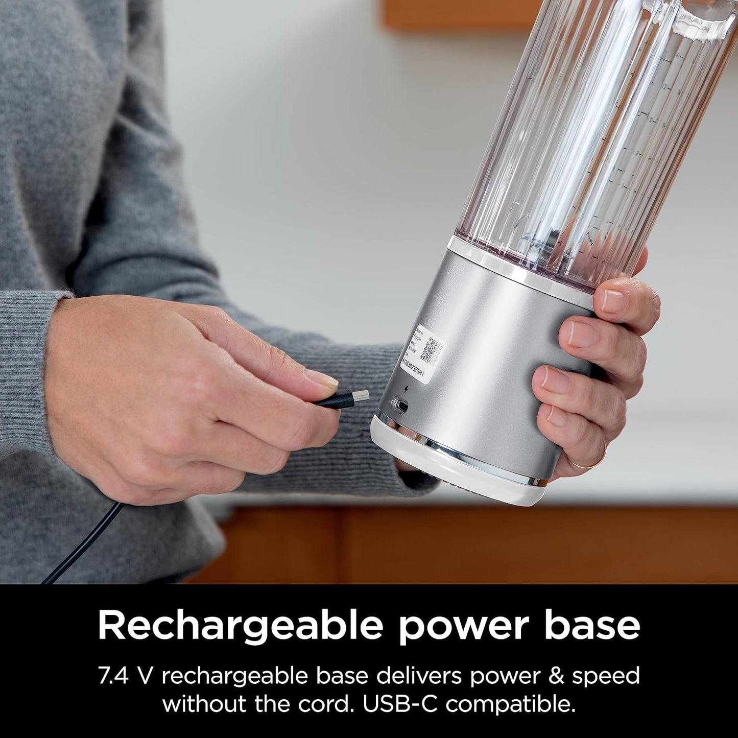 Ninja Blast Portable Blender, Cordless, 18oz. Vessel, Personal Blender for Shakes & Smoothies, BPA Free, Leakproof Lid, USB-C Rechargeable, Black, BC151BKC (Canadian Version)