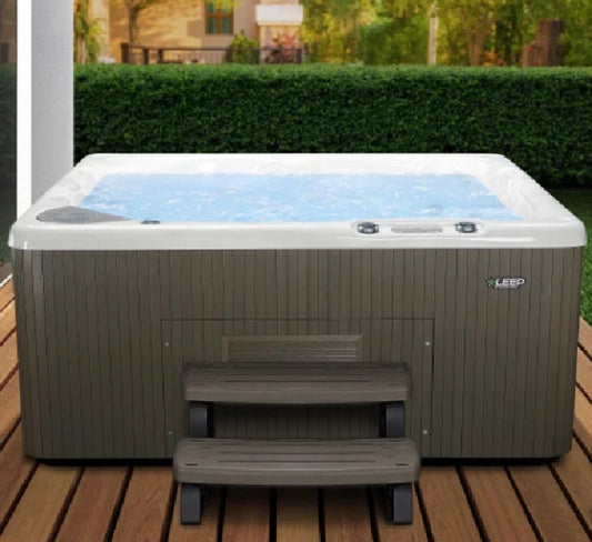 Beachcomber 656 LEEP 23-jets (100 FlexJets) 6-person Spa