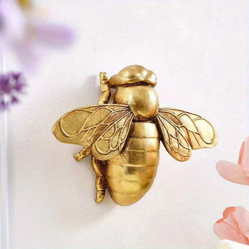 Purilite Select Golden Bee Wall Sculpture – Art Deco Resin Insect Wall Decor | Handcrafted Home & Gallery Decoration