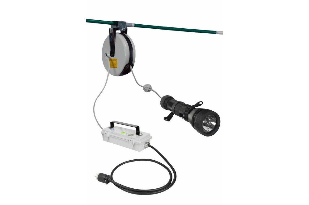 20W HID Explosion Proof Search Light - C1D1 & C2D1 - 120-277VAC Stepped Down to 12V DC - 30' SOOW