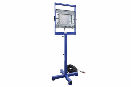 Larson 300W Explosion Proof LED Light - 5'H x 24"W Base Stand Mount - C1D1 - 200' 16/3 SOOW Cord