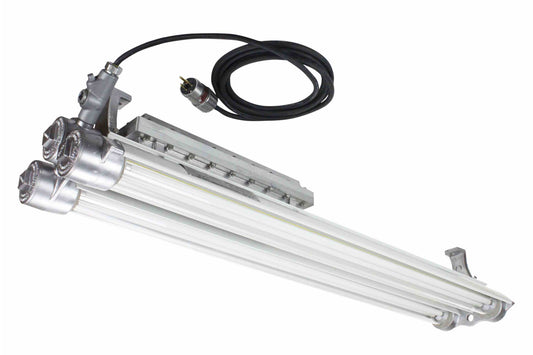 Larson Low Profile Surface Mount Explosion Proof Fluorescent Light - 20,000 Lumens - 25' Cord w/ EXP Plug
