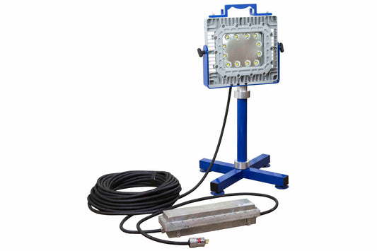 Larson 150W EXP LED Light - 21,000 Lm - 3ft Stand - Quick Change Mount - C1D1 - 100' 12/3 SOOW - EXP Plug