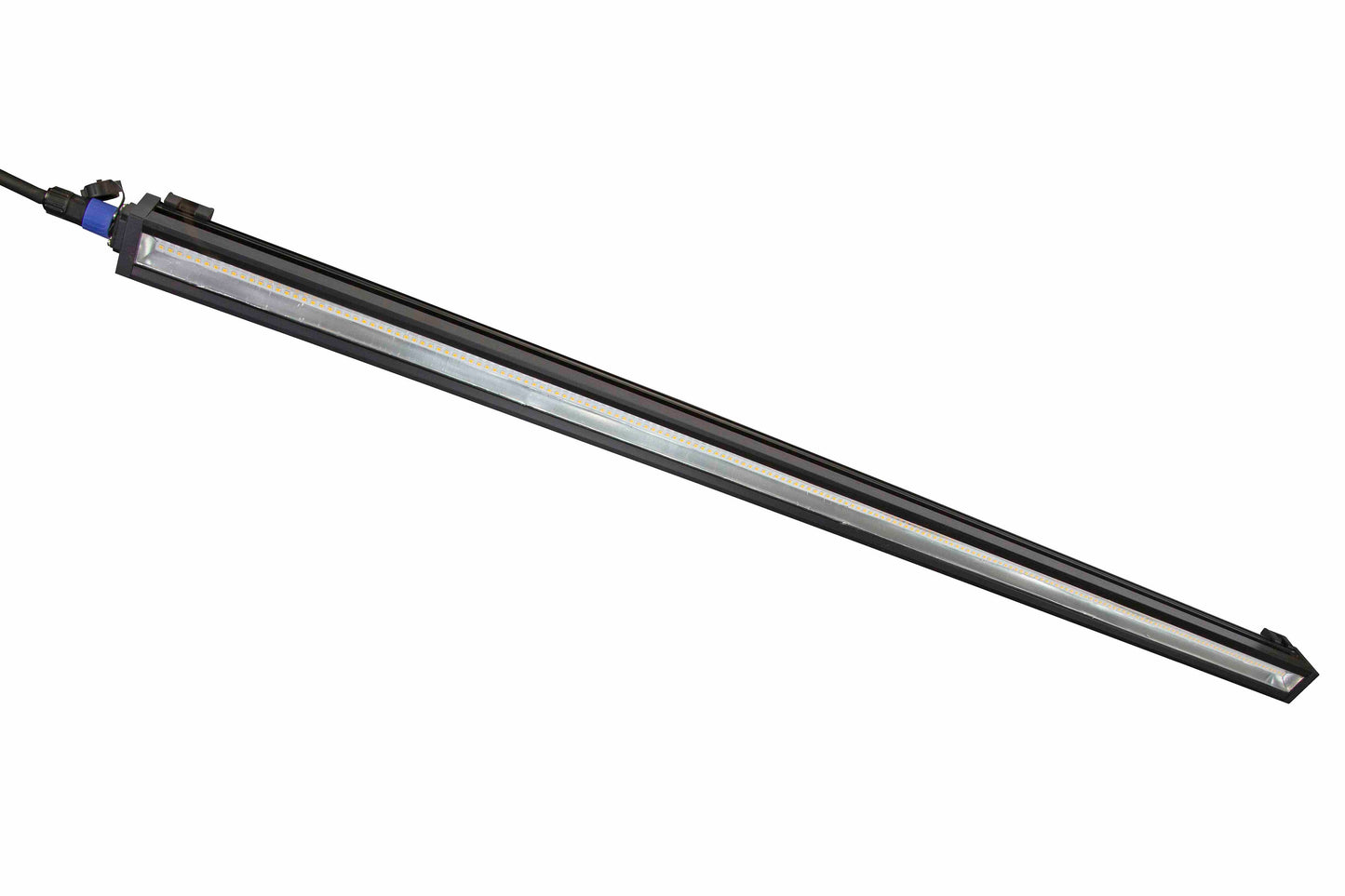 Larson 40 Watt Outdoor LED Fixture for Garden Center - 120-277V AC - 5000 lms, 85Ã‚Â° Flood - Daisy Chain - IP68