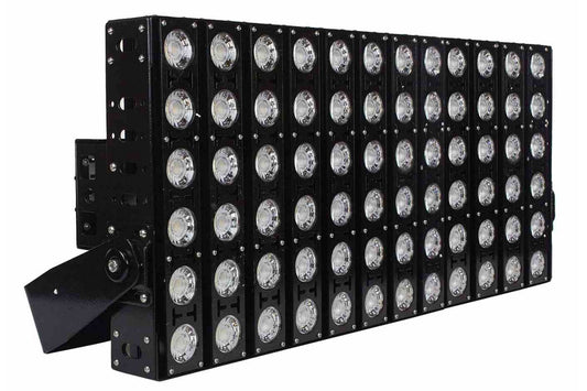 Larson 750 Watt High Intensity LED Light - 97,500 Lumens - 120-277V AC - High Mast / Stadium Lighting