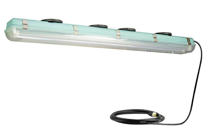 Larson 84W Vapor Proof LED 4' Light for Outdoor Applications - 10500 Lumens - IP67 - (4) 50 lb Magnets