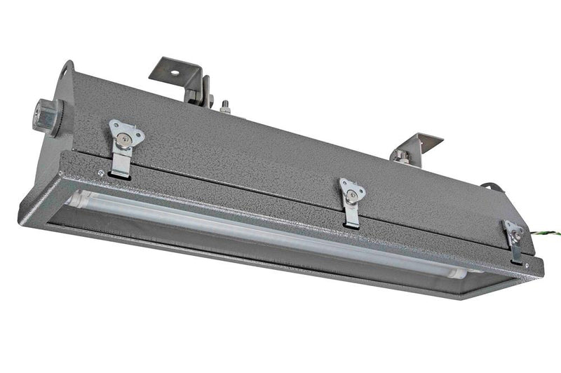 Class 1 Div 2 LED Pivoting Light - 2 foot 3 lamp - Offshore LED Rig Light Fixture