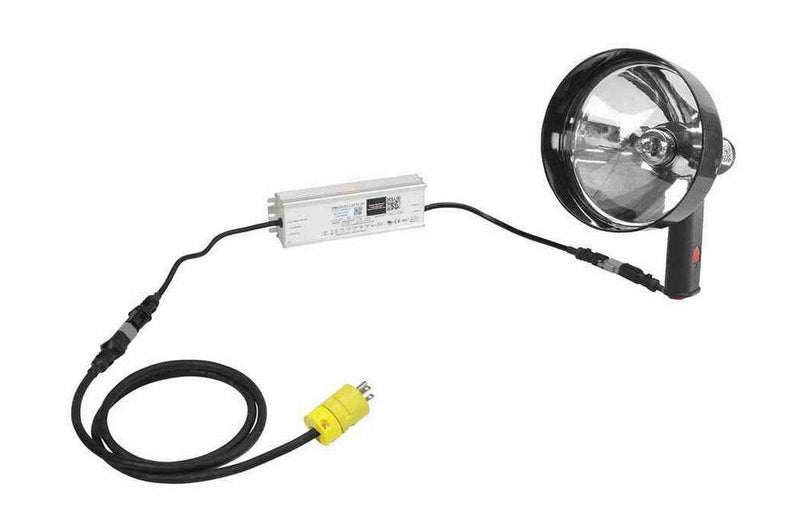 100W Halogen Handheld Spotlight - 120-277VAC - Spot/Flood Combo - 900' Beam - Lightweight