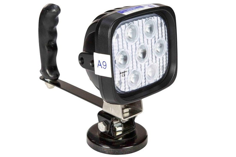 Hand Magnetic LED Light - 7, 3-Watt CREE LEDs - 100lb. Grip Magnetic Base - 675'L X 50'W Spot Beam