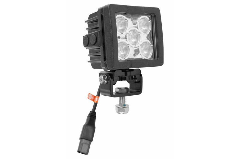 35 Watt High Intensity LED Light - 5 LEDs - 3305 Lumens - Trunnion Bracket - IP69K