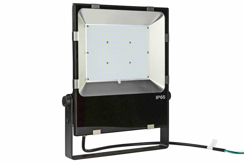 Larson 150 Watt LED Flood Light - 15000 Lumens - Replaces 400 Watt Metal Halide Fixtures -100-240V AC -IP65