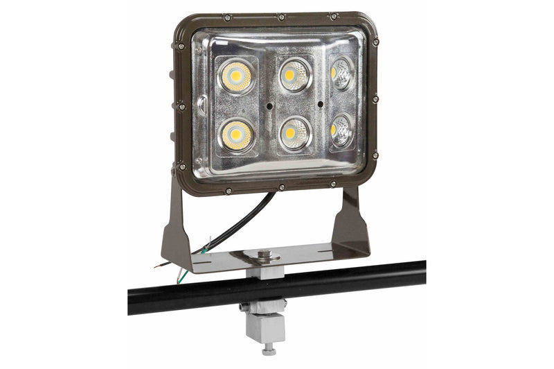 Larson 60W Low Profile LED Light - Wide Flood Beam - Pipe Clamp Mount - 25' 16/3 SOOW w/ Gen. Area Cord Cap