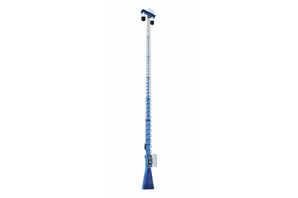 28' Telescoping Fixed Mount Light Mast w/ (2) HD Security Cameras - 8-28' - 6-Stage - 360Ã‚Â° Rotating
