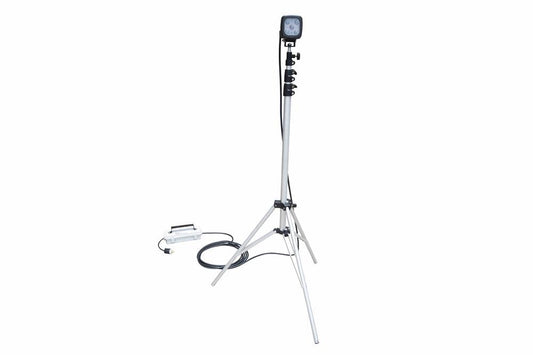 25W White LED Spotlight - 3.5-10' Aluminum Tripod - 2250 Lumens - IP67 - 120-277V AC - 25' SOOW